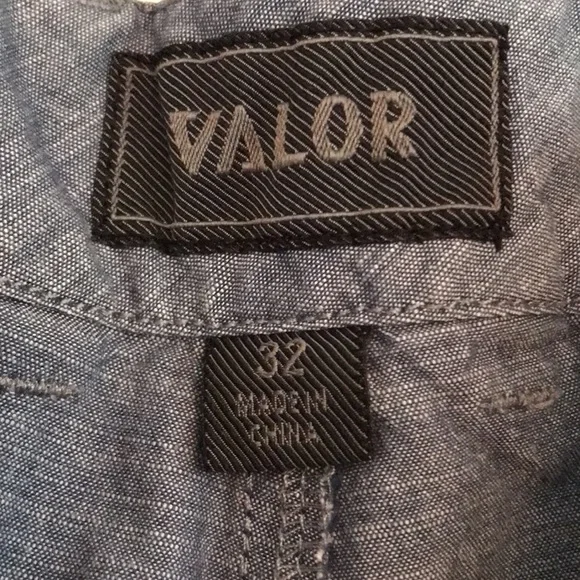 Men’s Valor Shorts - Picture 4 of 4